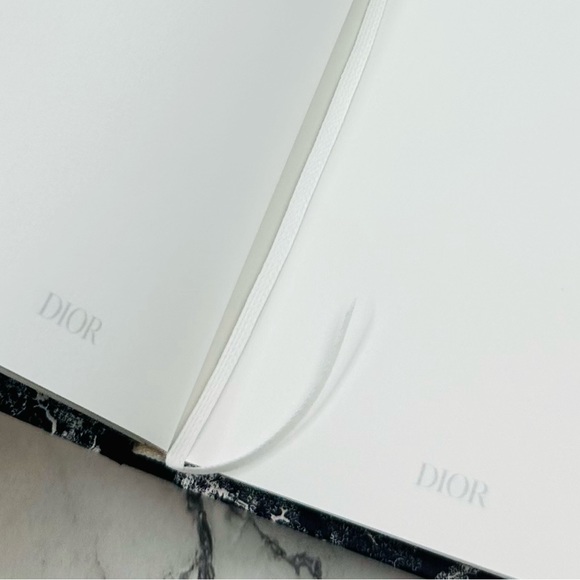 NEW! Christian Dior Blue & White Toile de Jouy Motif Unlined Notebook - Picture 12 of 14